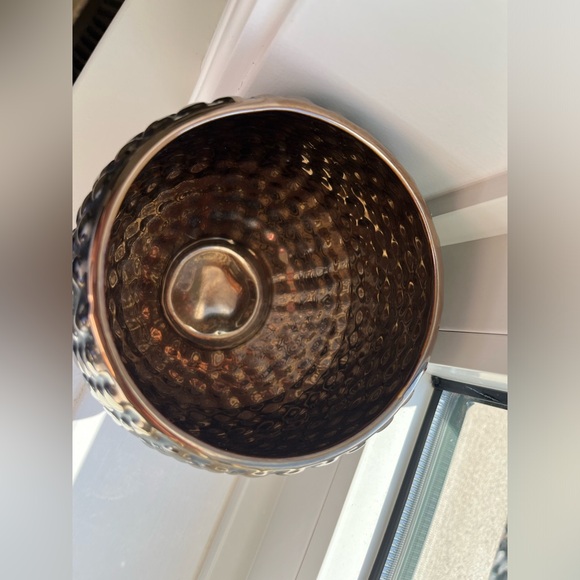 Decorative accent container - Picture 2 of 3